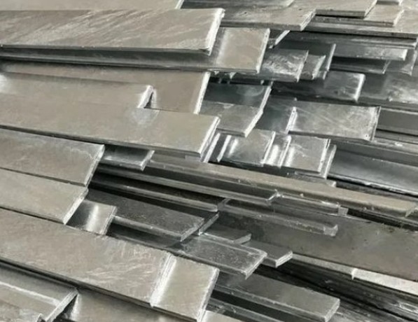 Полоса ванадиевая прессованная ВВ-8 0,65х480 мм ТУ 48-4-336-75 фото